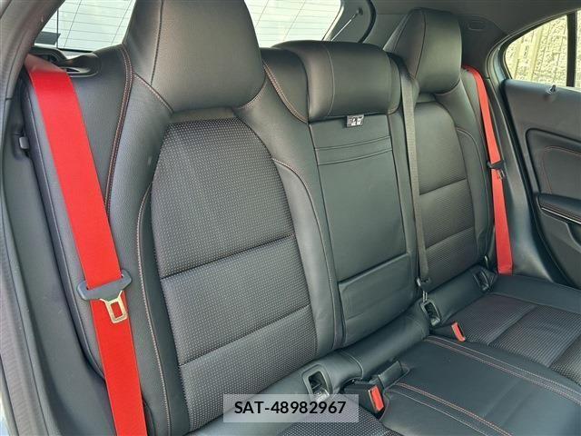 Amg A-Class 2015-11 4637956-10