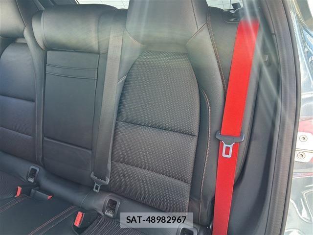 Amg A-Class 2015-11 4637956-12