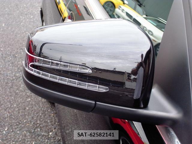 Amg C-CLASS 2010-04 8870393-17