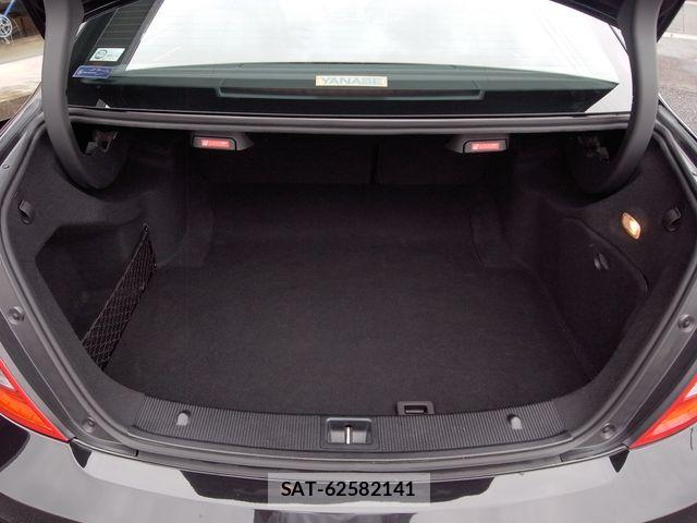 Amg C-CLASS 2010-04 8870393-4