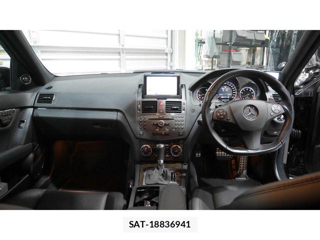 Amg C-CLASS 2010-03 8657963-9