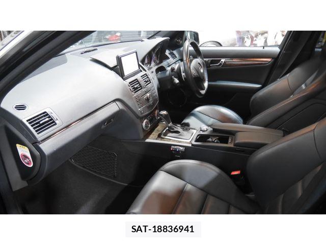 Amg C-CLASS 2010-03 8657963-10