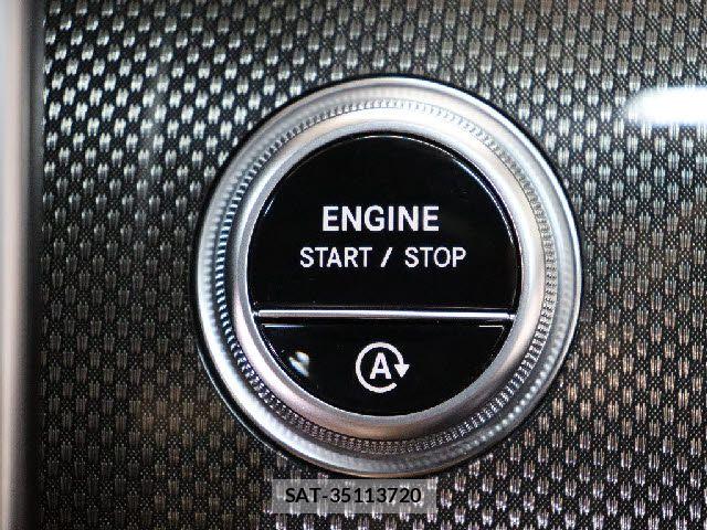 Amg C-CLASS 2023-04 8878636-15