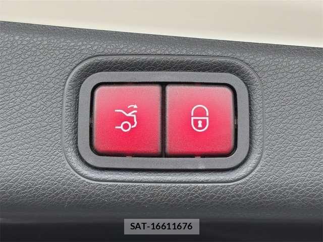 Amg E-CLASS 2017-12 6674922-19