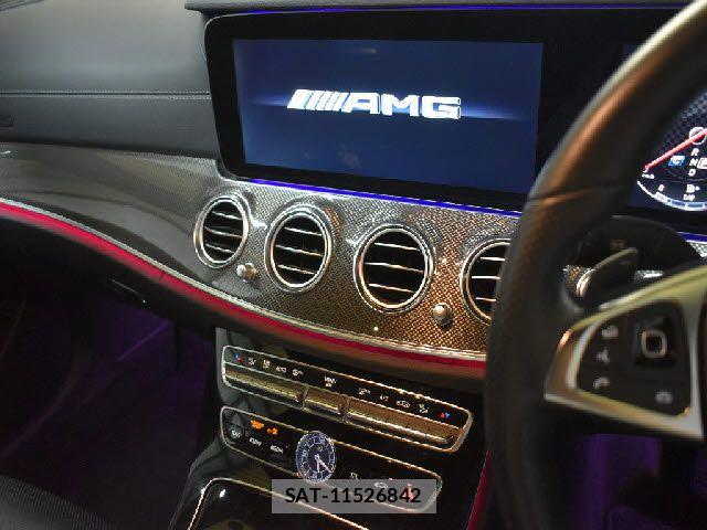 Mercedes Benz E-CLASS 2018-09 7356755-8