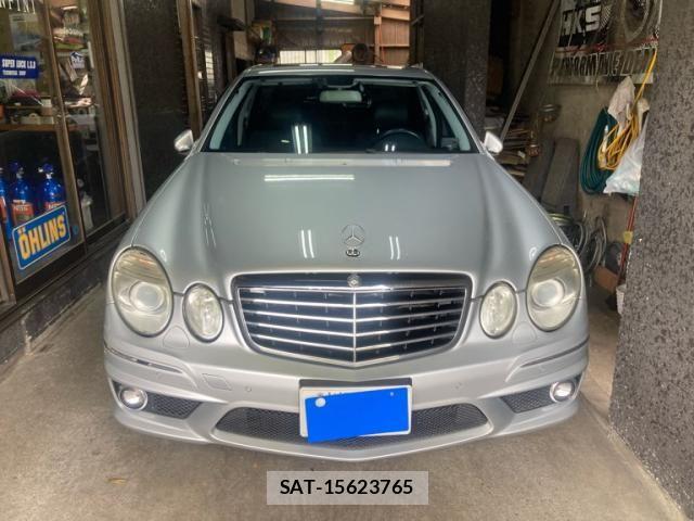 Amg E-CLASS 2009-04 7614915-1