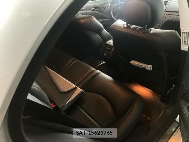 Amg E-CLASS 2009-04 7614915-17