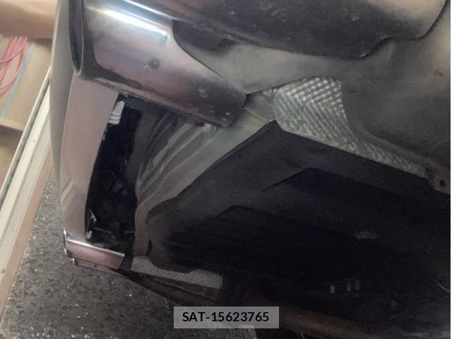 Amg E-CLASS 2009-04 7614915-20