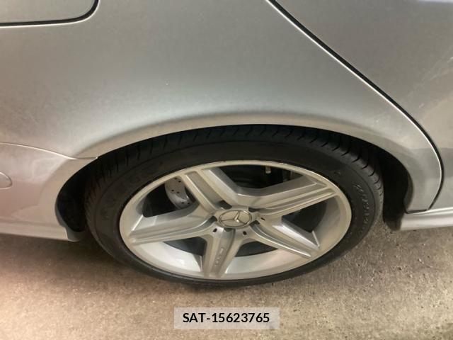 Amg E-CLASS 2009-04 7614915-4