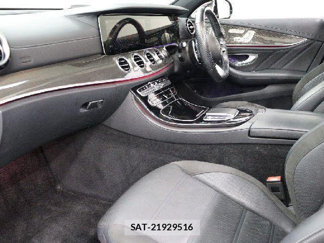 Amg E-CLASS 2022-04 8827771-15
