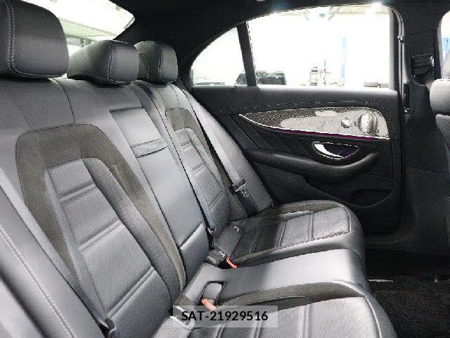 Amg E-CLASS 2022-04 8827771-19