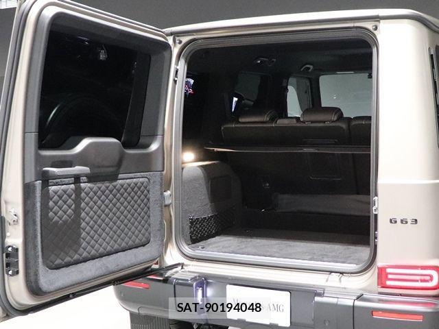 Amg G-CLASS 2021-09 881841-17