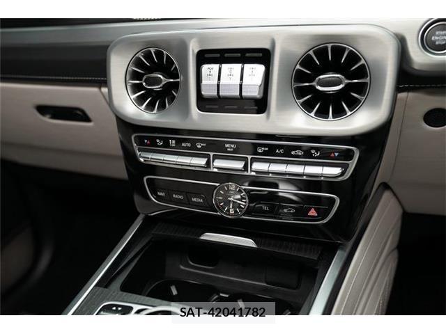 Amg G-CLASS 2023-07 8827773-13
