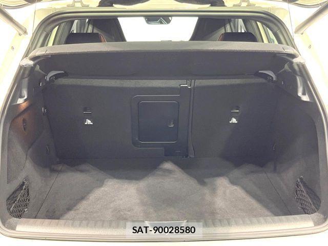 Amg A-Class 2015-03 7214659-10