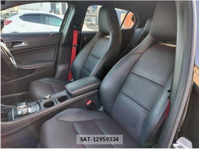 Amg A-Class 2015-06 8312938-6