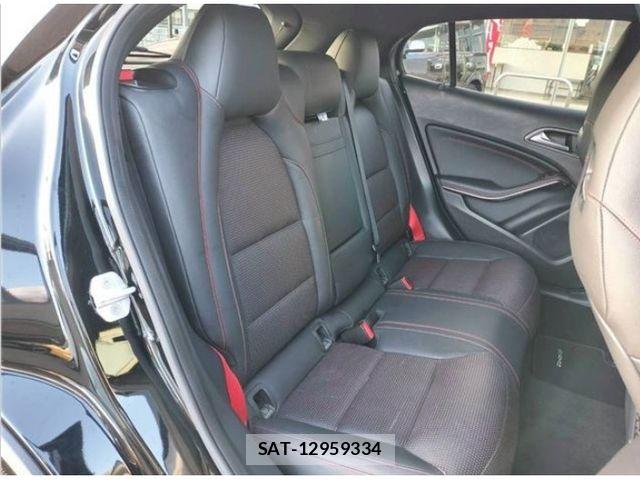 Amg A-Class 2015-06 8312938-7