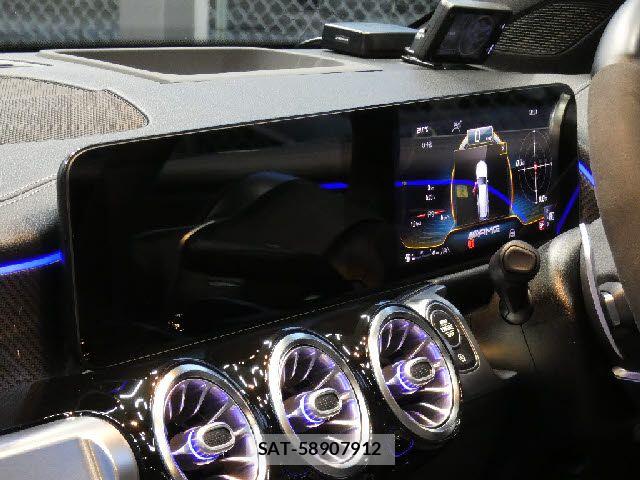 Amg GLB-Class 2021-01 8878638-9