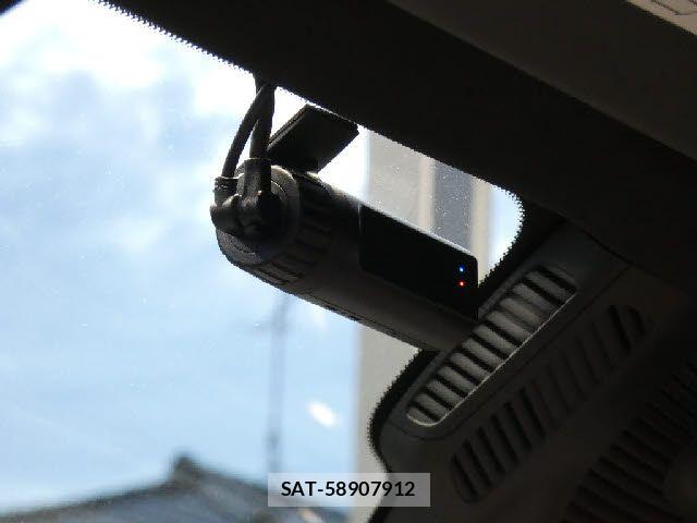 Amg GLB-Class 2021-01 8878638-14