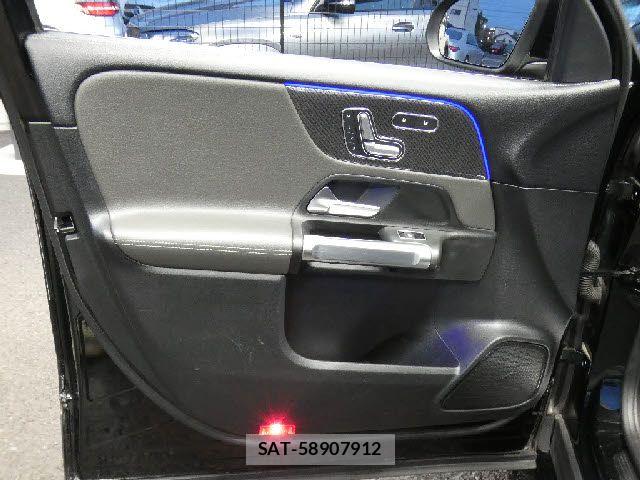 Amg GLB-Class 2021-01 8878638-20