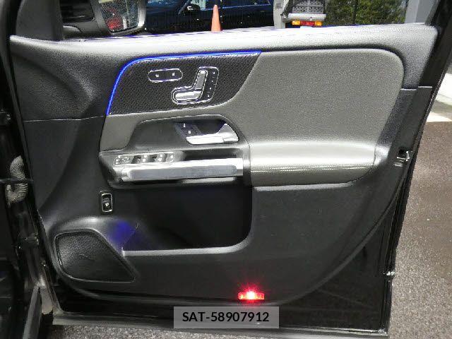 Amg GLB-Class 2021-01 8878638-23