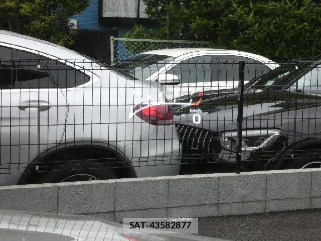Mercedes Benz GLC-CLASS 2019-12 6901935-17