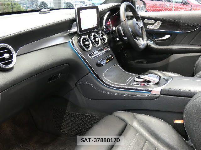 Mercedes Benz GLC-CLASS 2018-08 7452818-1