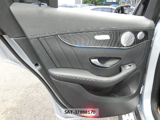 Mercedes Benz GLC-CLASS 2018-08 7452818-21