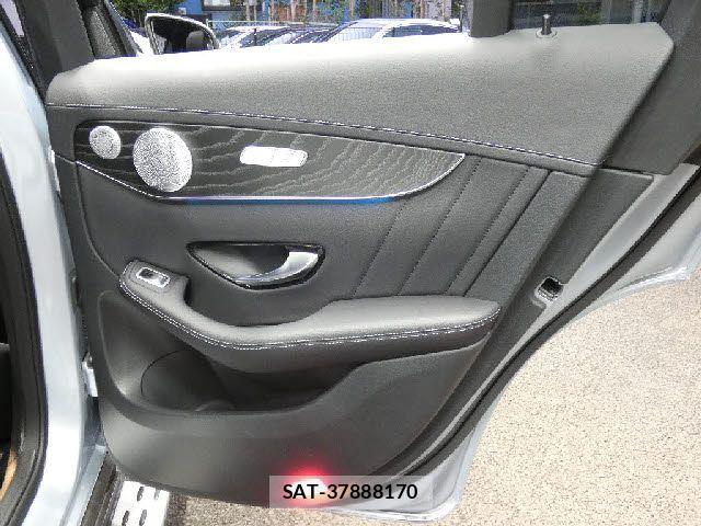 Mercedes Benz GLC-CLASS 2018-08 7452818-22