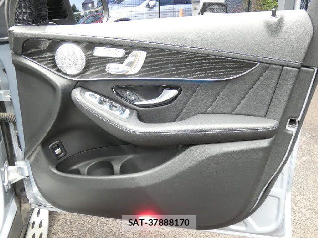Mercedes Benz GLC-CLASS 2018-08 7452818-23