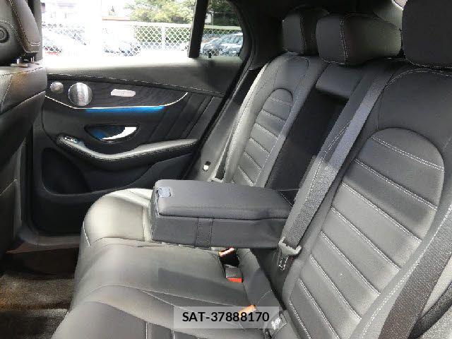 Mercedes Benz GLC-CLASS 2018-08 7452818-28