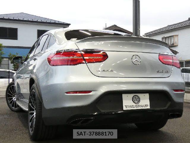 Mercedes Benz GLC-CLASS 2018-08 7452818-2