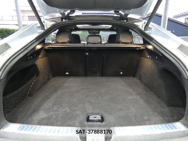 Mercedes Benz GLC-CLASS 2018-08 7452818-6