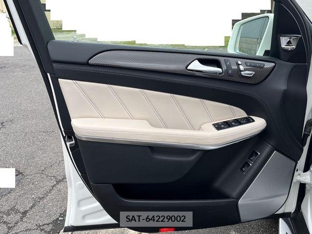 Amg S-CLASS 2019-03 7875232-12