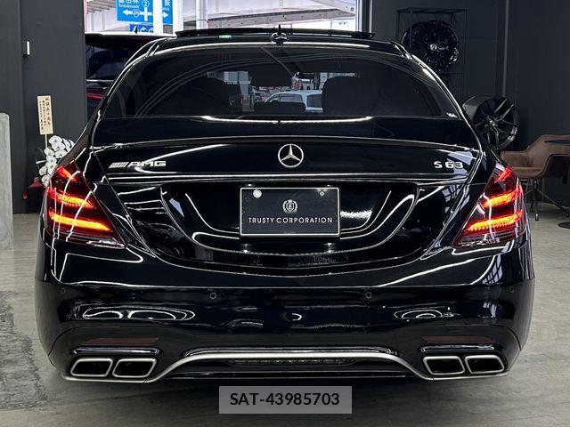 Amg S-CLASS 2014-02 6674924-4