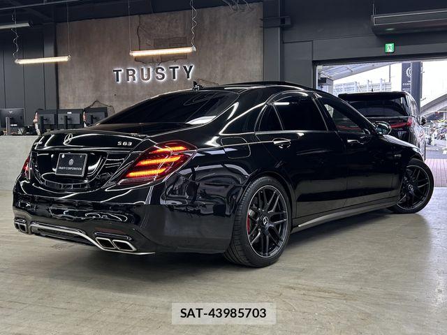 Amg S-CLASS 2014-02 6674924-5