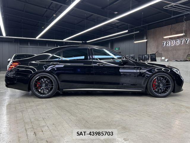Amg S-CLASS 2014-02 6674924-6