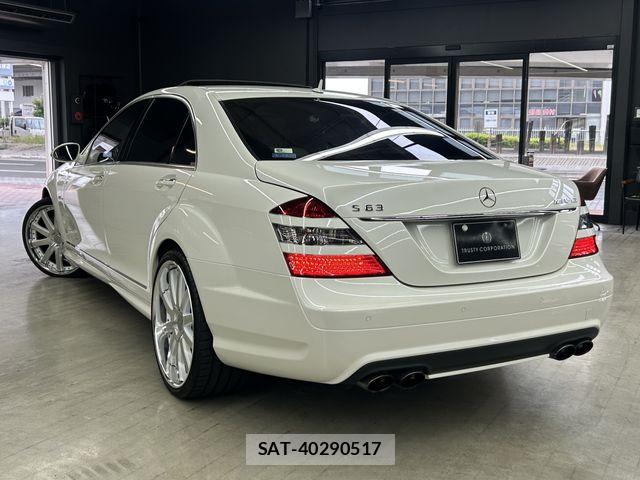 Amg S-CLASS 2007-09 7214668-5
