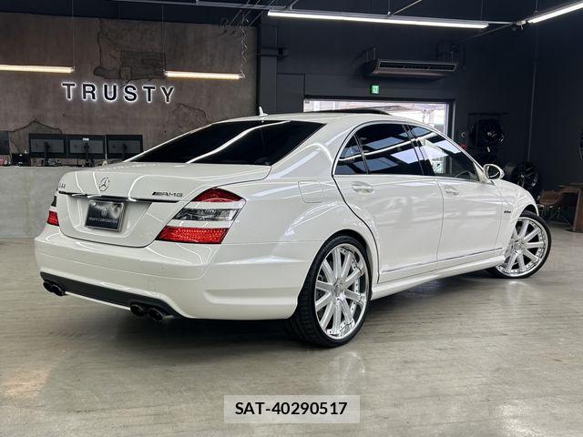 Amg S-CLASS 2007-09 7214668-8