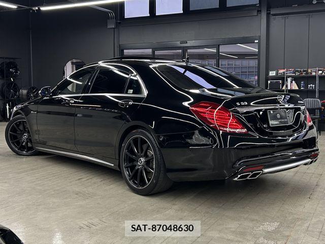 Amg S-CLASS 2014-01 8878639-4