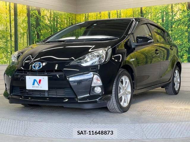 Toyota AQUA 2013-10 498422-16