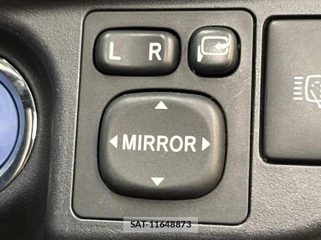 Toyota AQUA 2013-10 498422-7