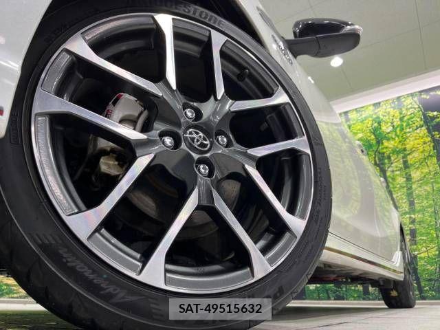 Toyota AQUA 2018-10 512632-13