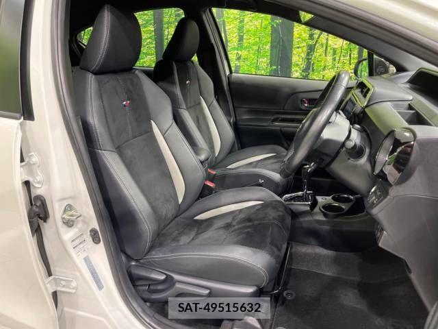 Toyota AQUA 2018-10 512632-8