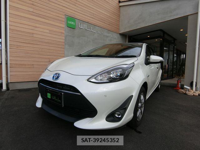 Toyota AQUA 2018-12 606871-15