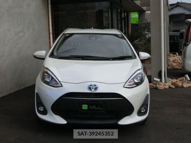 Toyota AQUA 2018-12 606871-4
