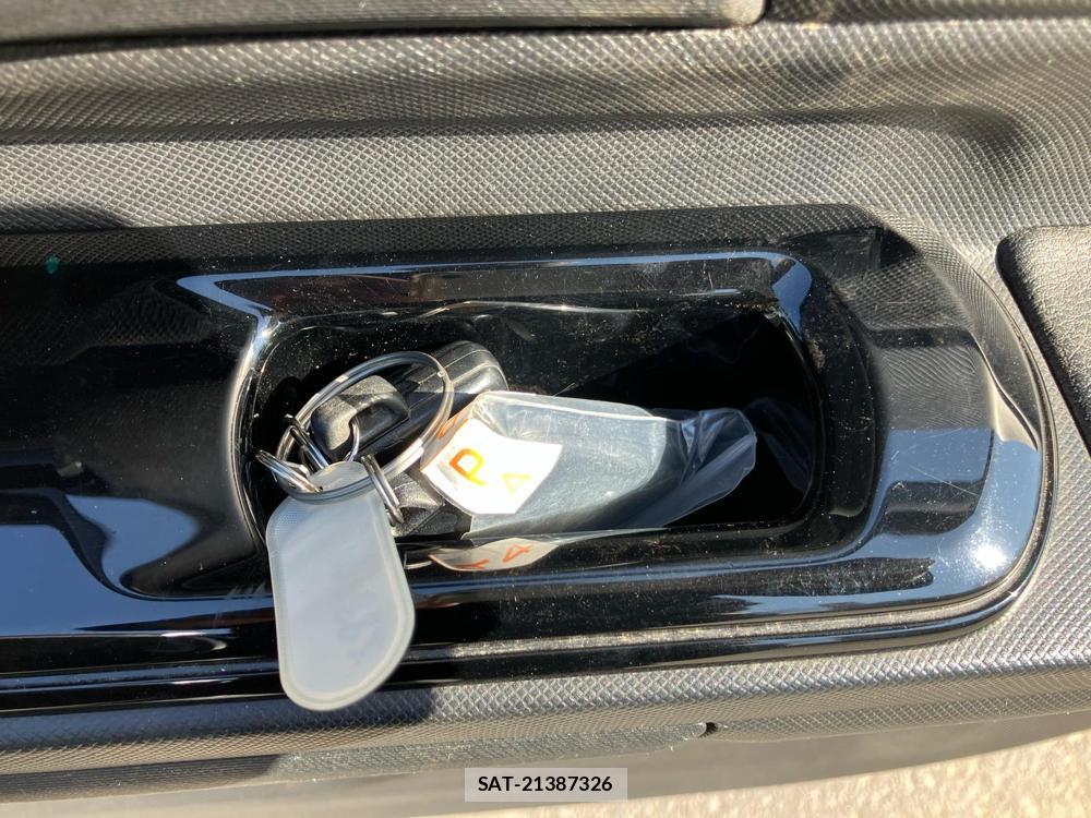 Toyota AQUA 2018--3 829387-24
