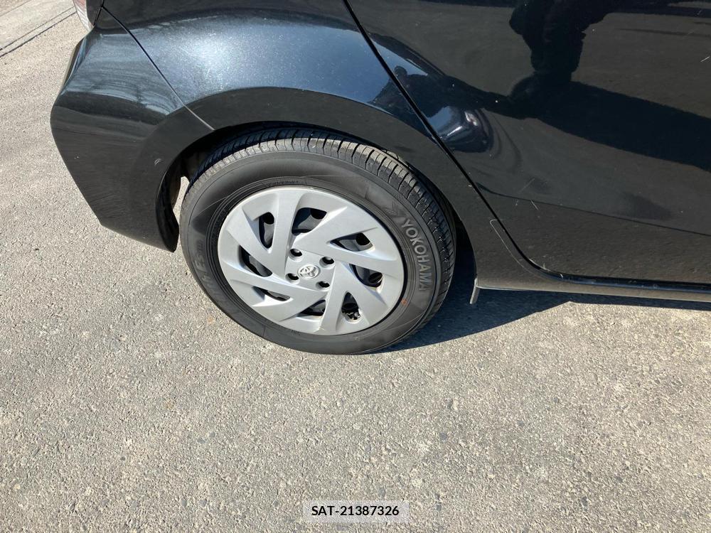Toyota AQUA 2018--3 829387-32