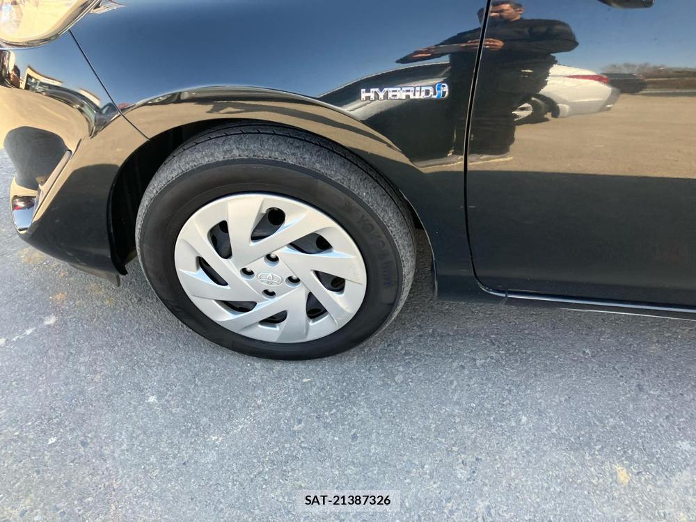 Toyota AQUA 2018--3 829387-34