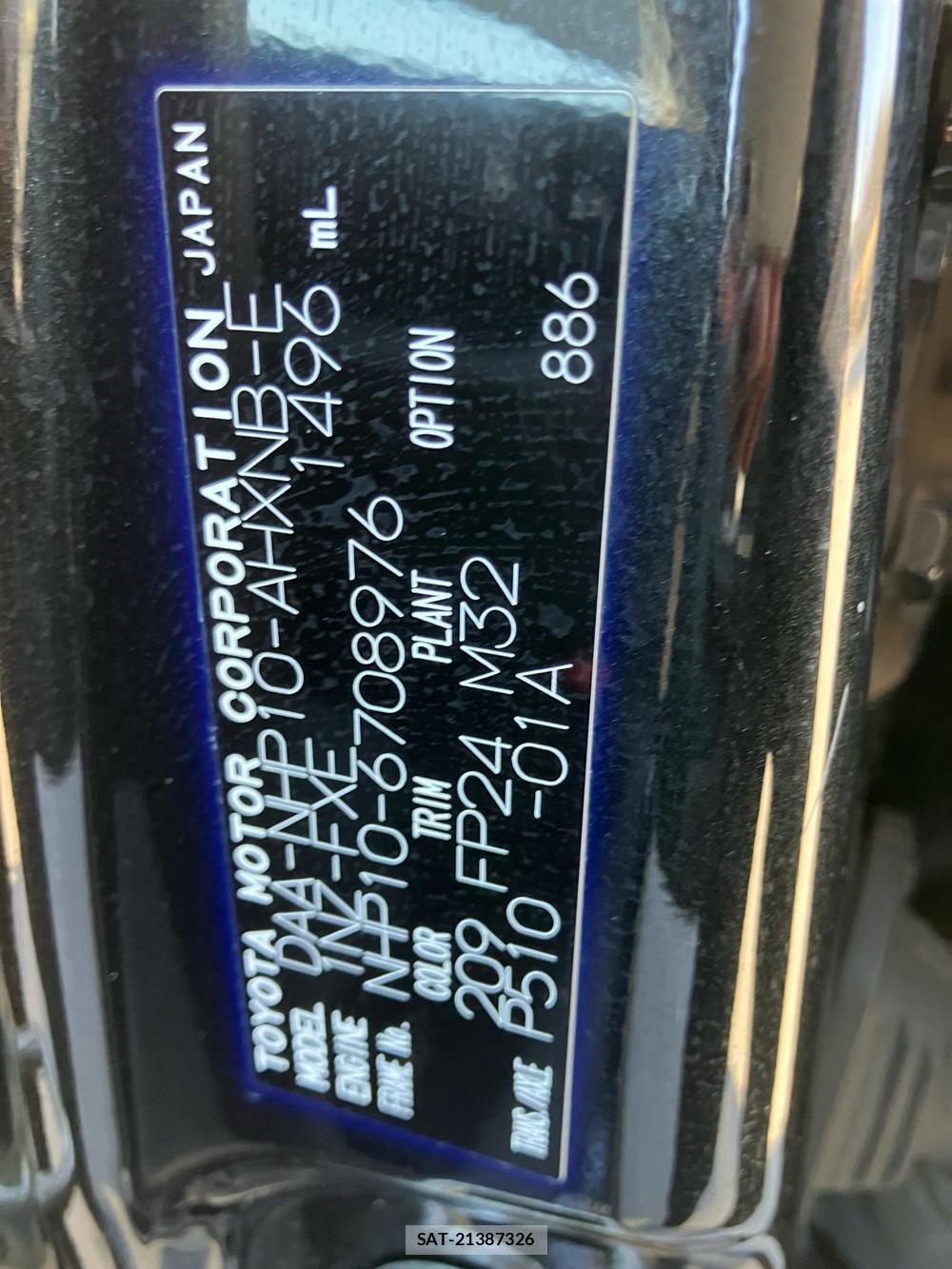 Toyota AQUA 2018--3 829387-42