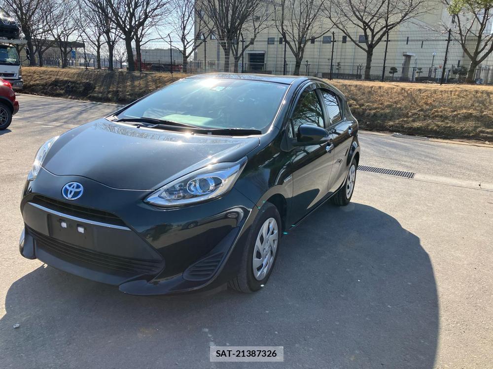 Toyota AQUA 2018--3 829387-6